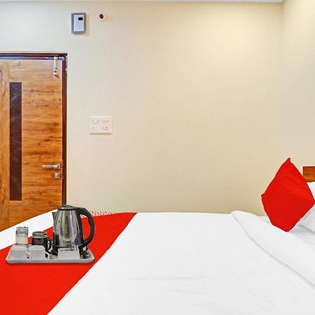 Hotel O Night Eye Hyderabad Eksteriør bilde