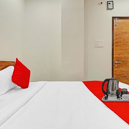 Hotel O Night Eye Hyderabad Eksteriør bilde