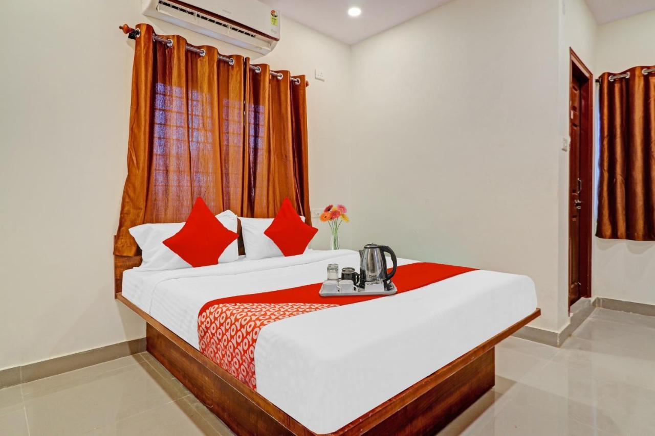 Hotel O Night Eye Hyderabad Eksteriør bilde